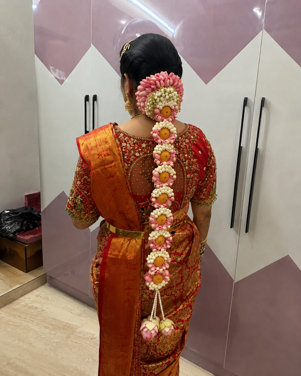 Makeovers by Niha — Bridal Makeup Artist in Dilsukhnagar, Hyderabad